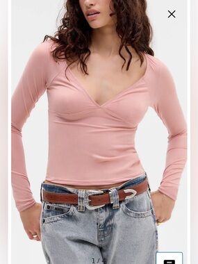 NWT- BDG Urban Outfitters Je T’Aime Long Sleeve Top, Pink, XS
